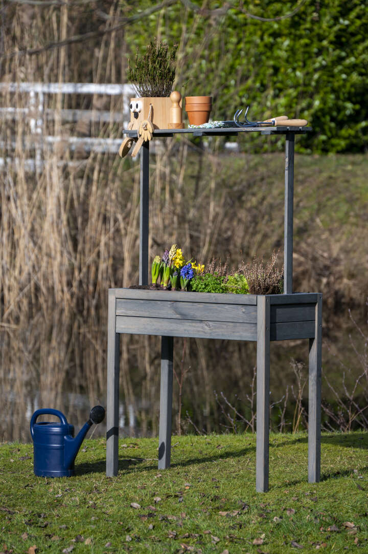 dobar Hochbeet Florenz mit erhöhter Ablage